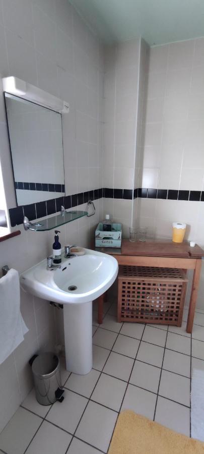 Joanna'S Studio , Key Locker By Whatsapp Own Entrance, Own Bathroom ยอล ภายนอก รูปภาพ